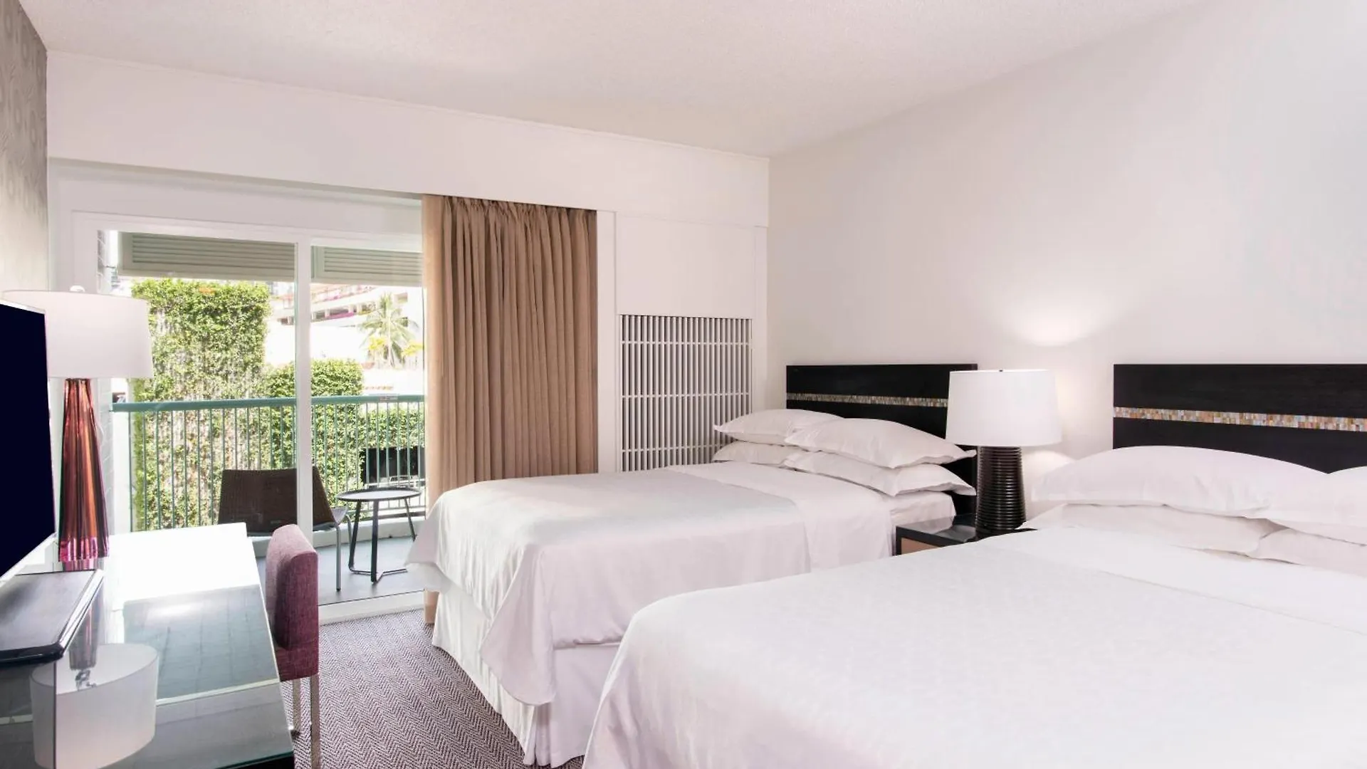 Sheraton Princess Kaiulani Waikiki Beach Гонолулу
