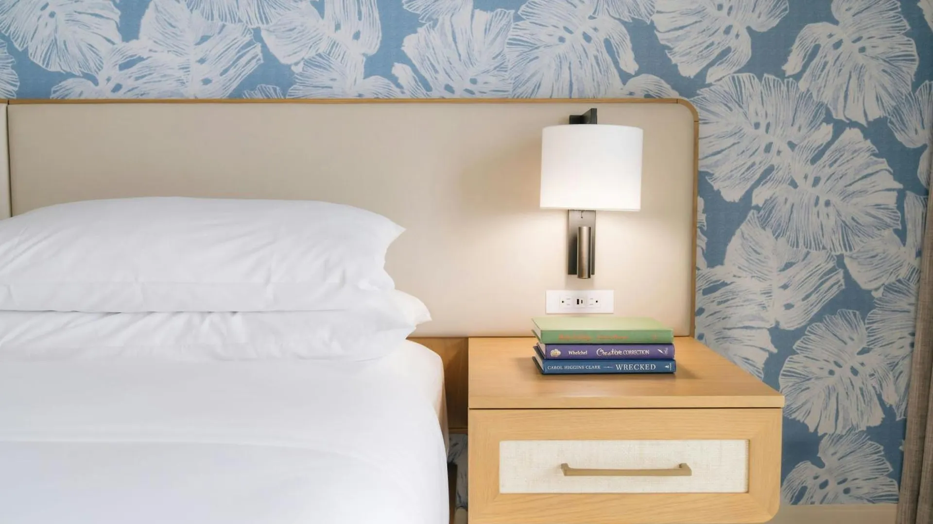 Sheraton Princess Kaiulani Waikiki Beach Гонолулу Отель