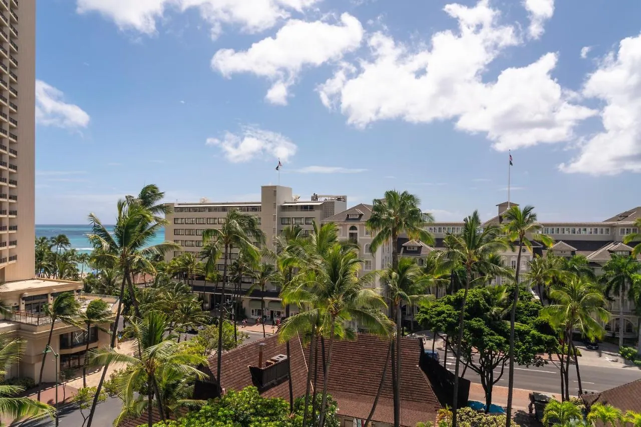 *** Hotel Sheraton Princess Kaiulani Waikiki Beach Honolulu Stany Zjednoczone Ameryki