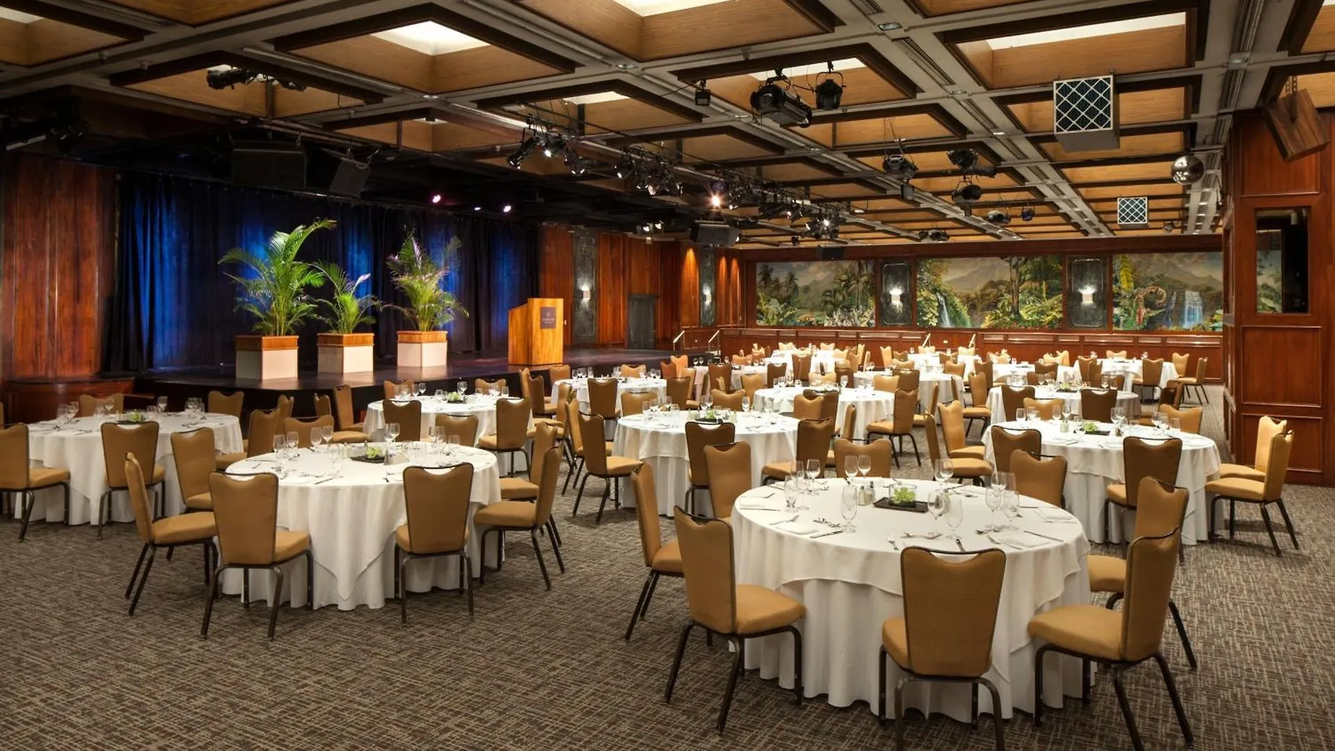 *** Hotel Sheraton Princess Kaiulani Waikiki Beach Honolulu Stany Zjednoczone Ameryki